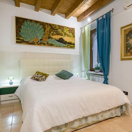 Apartmán Fairy Studio In Verona Exteriér fotografie