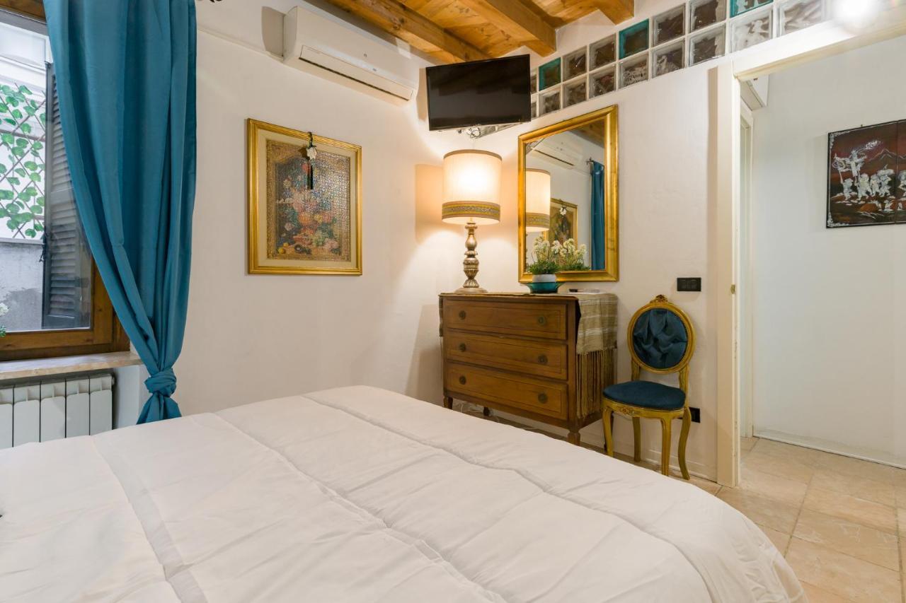 Apartmán Fairy Studio In Verona Exteriér fotografie